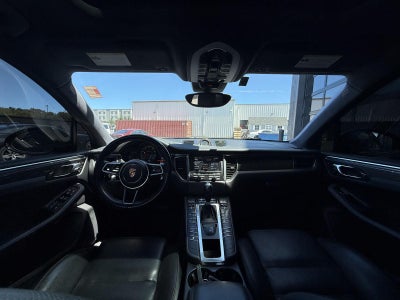 2015 Porsche Macan Turbo